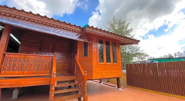 Четырёхместный номер Standard с балконом Ruan Mai Naiyang Beach Resort