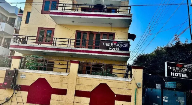 GoBravo 842 Rejoice Hotel Gurgaon