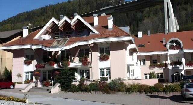 Hotel Residence Lorenz, Забронировать Отель Колле-Изарко Бреннер