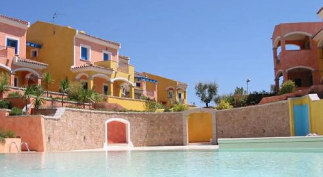 Casa in Rsd Con Piscina B4 - One Bedroom