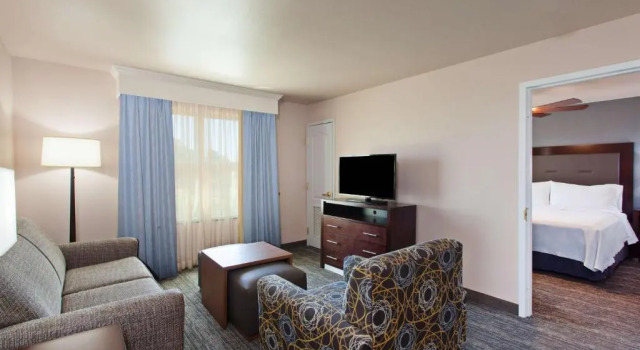 Люкс Homewood Suites by Hilton Fairfield-Napa Valley Area
