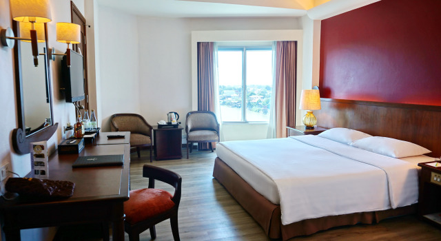 Krungsri River Hotel, Забронировать Отель Аюттхая провинция Аюттхая