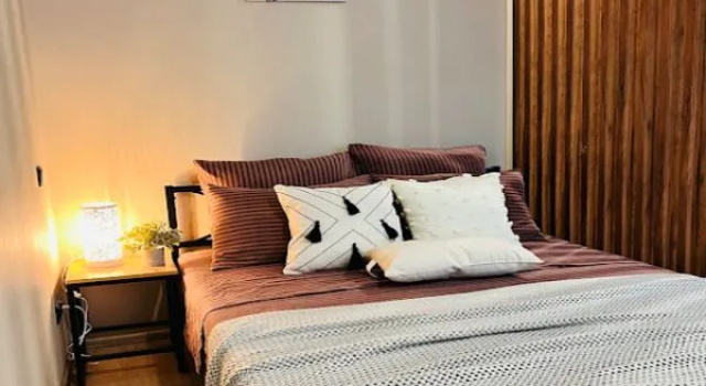 Resident Apartments at 13 Podpolkovnika Nedoshivina Street, Reserva ahora Apartamento Hoteles en Bashkortostan con aparcamiento, Aparcamiento
