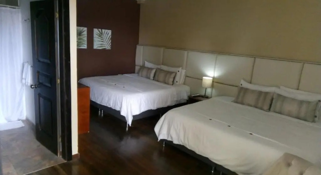 Четырёхместный номер Deluxe Hotel Salento Plaza
