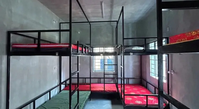 Кровать в общем номере The Drop Inn