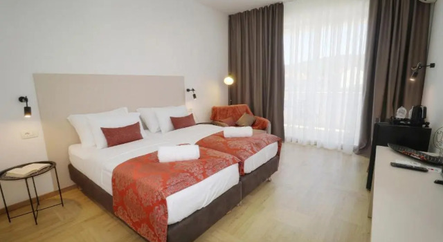 Luxury Villa Magico, Забронировать Вилла Отели в центре Слатине с завтраком, отели в центре Слатине с завтраком