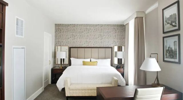 Номер Standard Marriott Syracuse Downtown