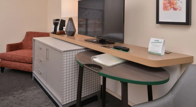 Двухместный номер Standard Holiday Inn & Suites Raleigh Cary by IHG