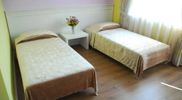 Hotel Vila Kerciku & Spa, Забронировать Курортный отель Тирана область Тирана, рядом с Skanderbeg Square