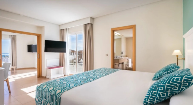 Полулюкс Occidental Torremolinos Playa