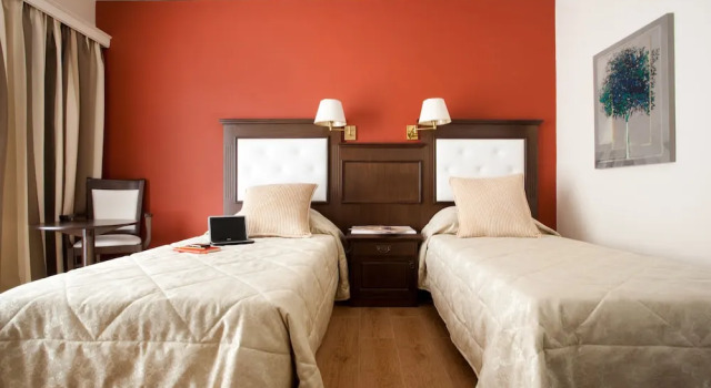 Номер Standard с балконом Achillion Palace Hotel Rethymno City Center