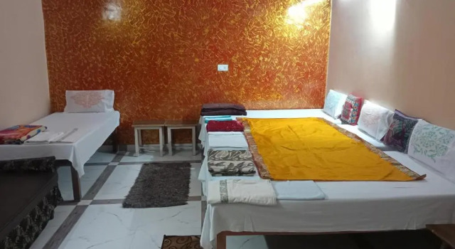 Семейный номер Standard с балконом Shiva Inn