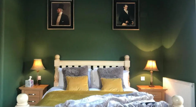 The Bell at Old Sodbury, Book Hotel Chipping Sodbury Gloucestershire