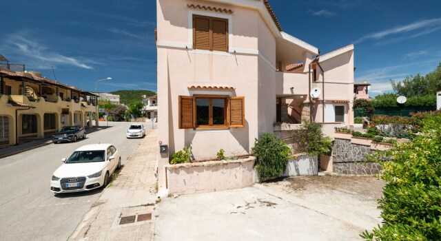 Two-bedrooms Sea View Apartment in Cannigione, Book Lejlighed Cannigione Emerald Coast