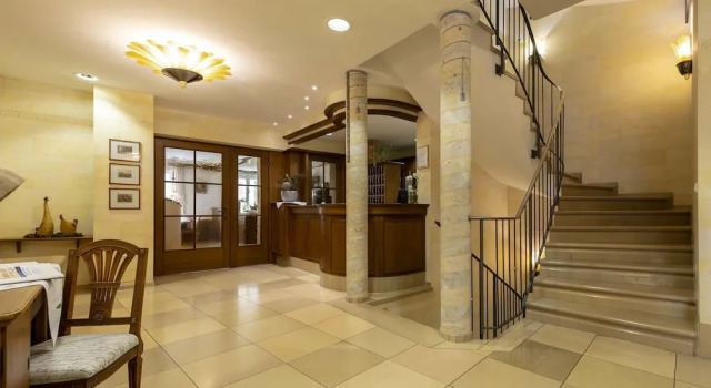 Hotel Gasthof Krone, Reserva ahora Hotel Niederstetten Baden-Wurtemberg