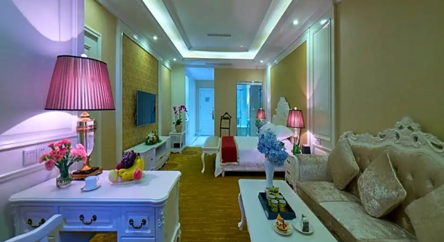 Номер Business New century Manju Select Hotel Hongqiao Hub National Exhibition Center
