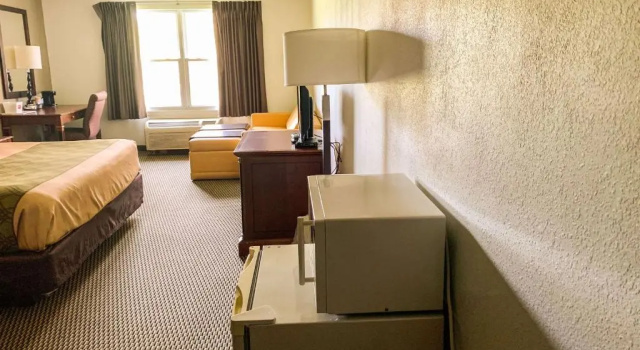 Номер Standard Royal Inn Rockville IN by Hotel O