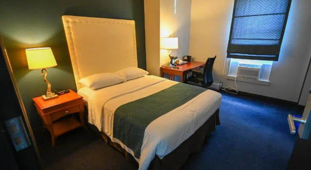 Номер Standard Le Voyageur Inn