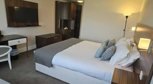 Palms Hotel & Retreat By Palette London Romford, Забронировать Отель СПА-отели Англии, SPA-услуги