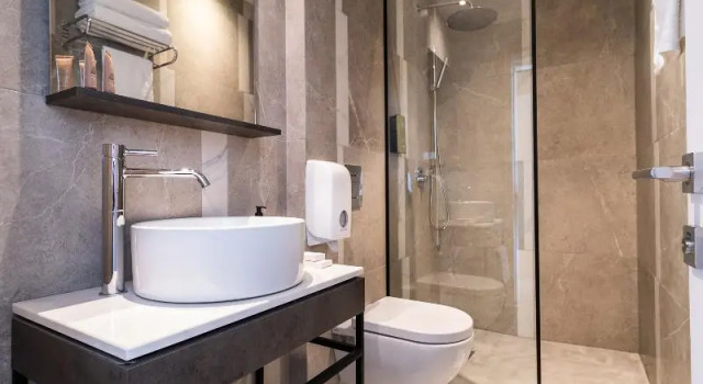 Двухместный номер Standard с балконом Alinea Suites Limassol Center