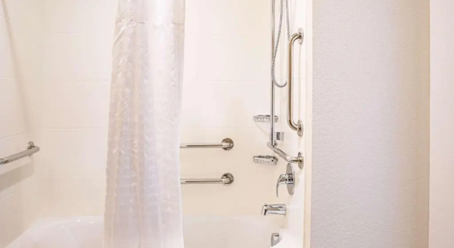 Люкс Comfort Inn & Suites Niagara Falls Blvd USA