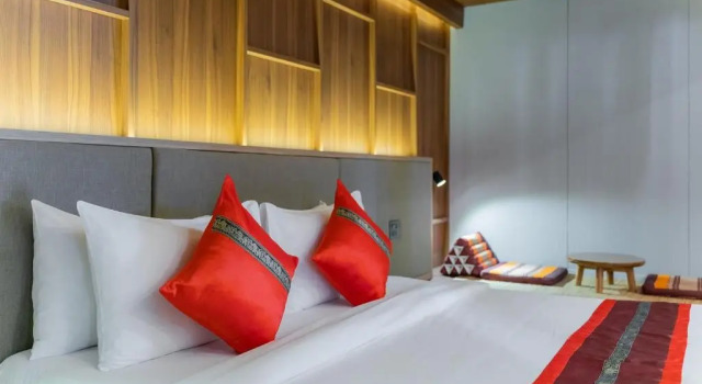 True Siam Phayathai Hotel - SHA Extra Plus Certified