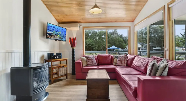 Номер Deluxe Seven Mile Beach Holiday Park