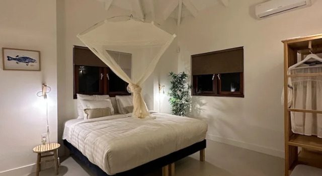 Вилла Villa Blou, steps from the Jan Thiel Beach