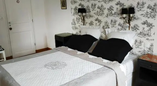 La loge, Rezerwuj Hotel Hotele w Cher z parkingiem, Parking