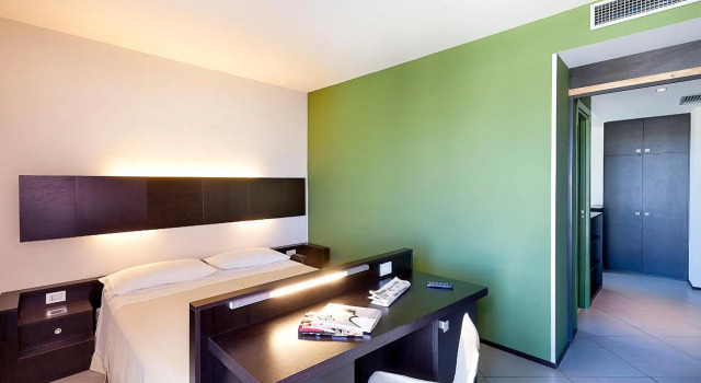 Hotel Lido, Varaa Hotelli Hotellit ja majoitukset kohteessa Alba Adriatica, Hotelli
