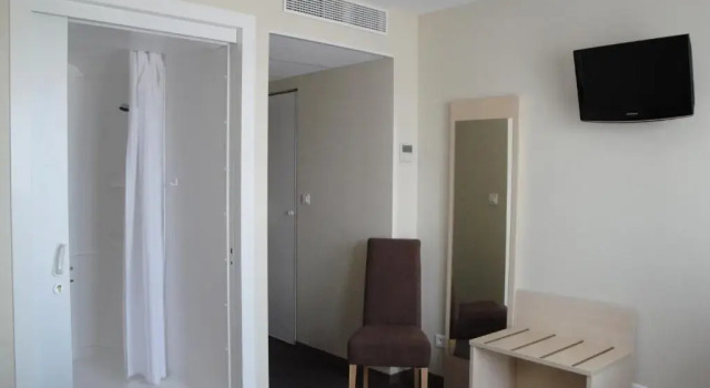 Номер Standard CitHotel Talencia