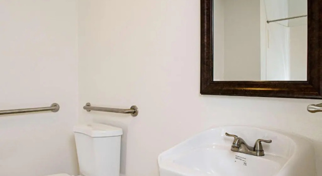 Четырёхместный номер Standard Motel 6-Modesto, CA - Downtown