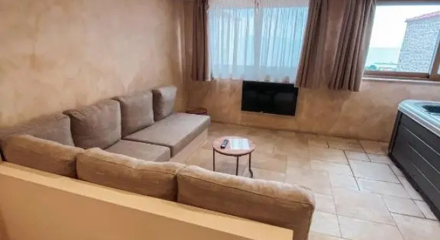 Студия Mani Luxury Suites and Studios in Gytheio with Private Pools