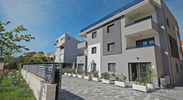 Luxury Majpruz Suites