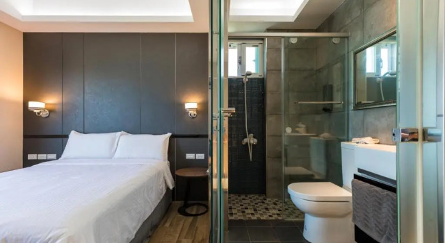 Двухместный номер Standard с балконом и с видом на море Jia Xiang Lin Guan Hai Homestay 2