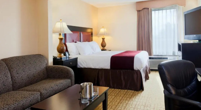 Номер Standard DoubleTree by Hilton Springdale