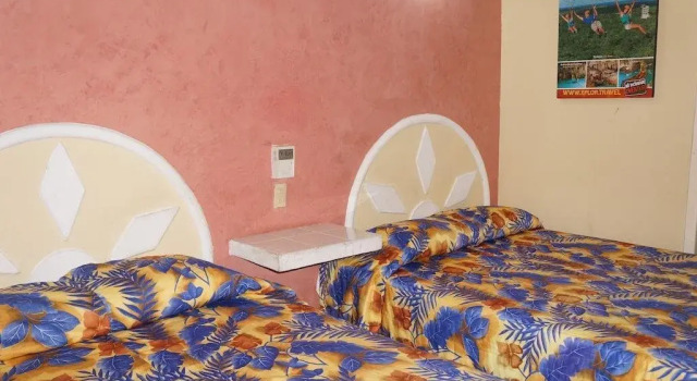 Azteca Hotel, Varaa Hotelli Cancún Quintana Roo