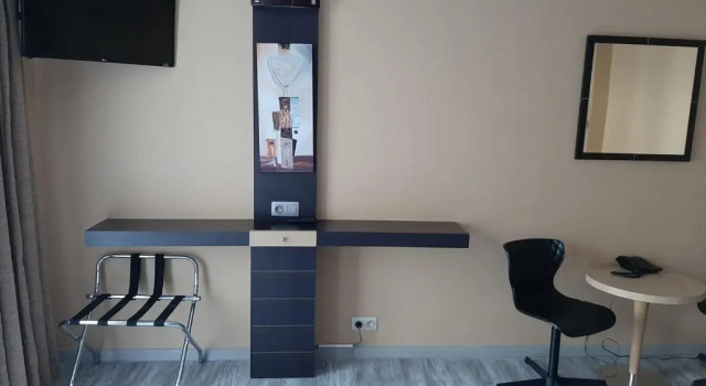 Трёхместный номер Standard Hotel Albert