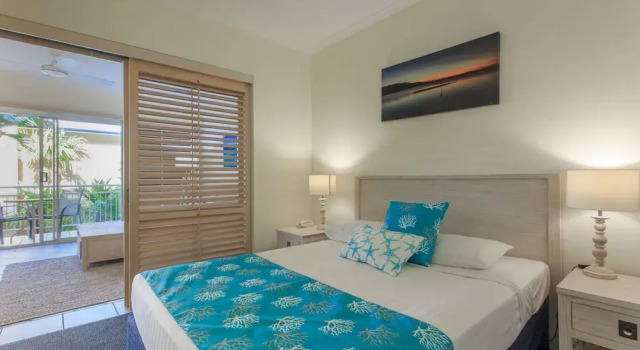 Апартаменты Standard Macrossan House Boutique Holiday Apartments