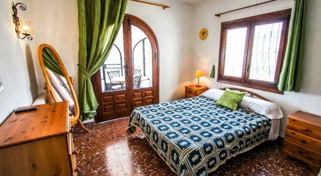 Sweet - modern, well-equipped villa with private pool in Benissa