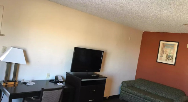 Четырёхместный люкс Americas Best Value Inn Hobbs