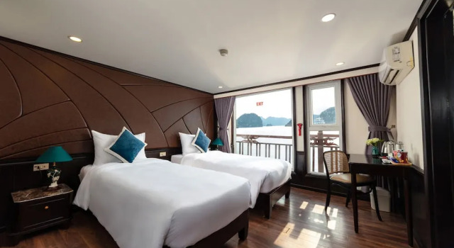 Номер Executive Santa Maria Cruises Halong Bay
