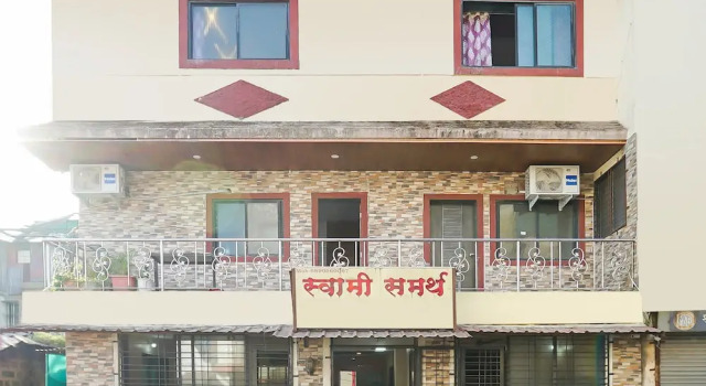 OYO 18653 Hotel Swami Samarth