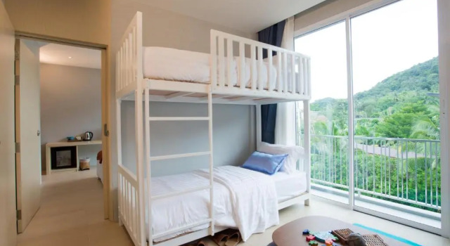 Семейный номер Standard LaRio Hotel Krabi-SHA Extra Plus