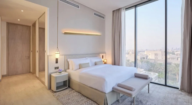 Люкс с балконом и с видом на море Arabella Beach Hotel Kuwait, Vignette Collection by IHG