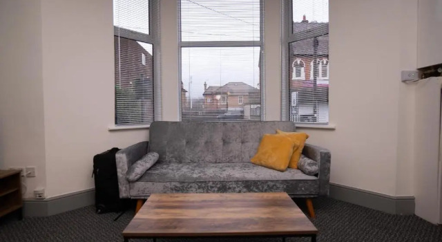 *Central *Studio Flat *Free Parking, Wifi, Netflix, Забронировать Отель Дерби Дербишир