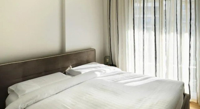 Апартаменты Deluxe Twin Superior Suites-2nd floor-balcony-250m metro station