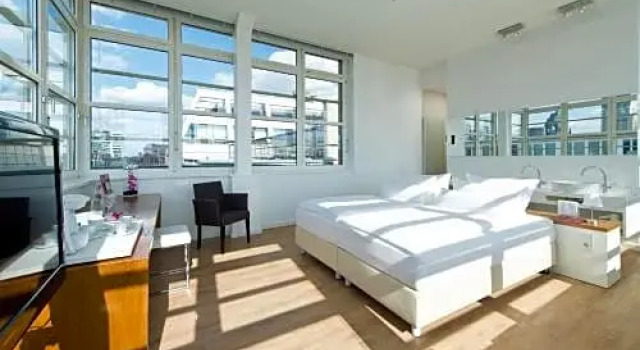 Люкс Ellington Hotel Berlin