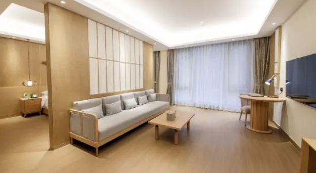 Люкс Landison Xiang Shan Gold Coast Hotel