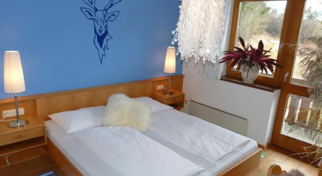 Apartmenthaus Rapplhof, Varaa Huoneisto Hotellit Liezen uima-altaalla, Uima-allas